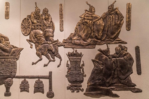 春秋五霸战国七雄是哪几位,他们是怎样的关系