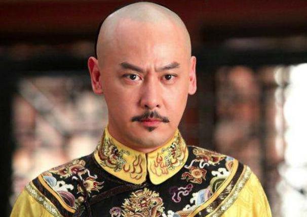 古代皇帝龙袍禁止用水清洗,那夏天怎么办呢