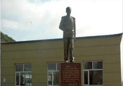 解方的生平都经历哪些事情 有关于他的评价如何