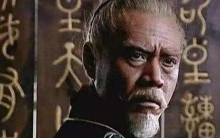 刘弗陵继位的时候只有8岁 汉武帝为什么会将皇位传给一个小孩子