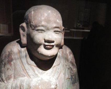 忽必烈和阿里不哥的汗位争夺赛，远离首都的忽必烈的怎么胜出的