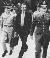 美莱村惨案的具体经过是怎样的