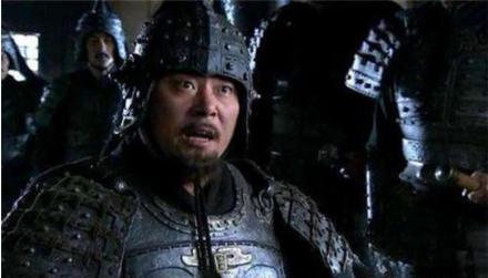 当初许诸提拔了许多人 为什么他的儿子被斩首的时候无人求情呢