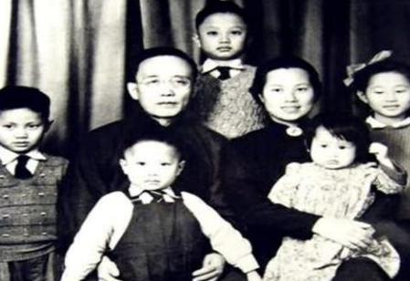 康有为的为人如何 为什么说他是一个不折不扣的伪君子呢