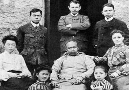 康有为的为人如何 为什么说他是一个不折不扣的伪君子呢