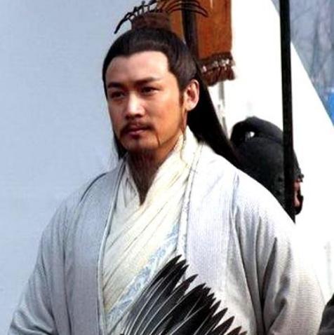 揭秘:诸葛亮为什么没有选择曹操