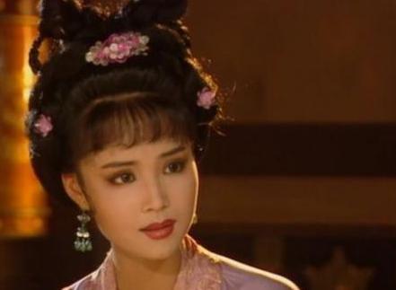 上官婉儿对武则天有杀父之仇 为什么她没有报仇呢