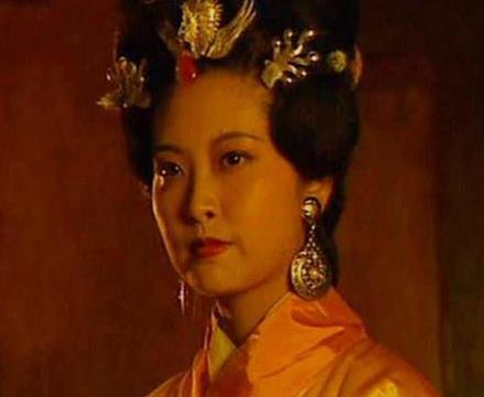 何进为什么不是何袁术合作 而是招董卓入京除宦官呢