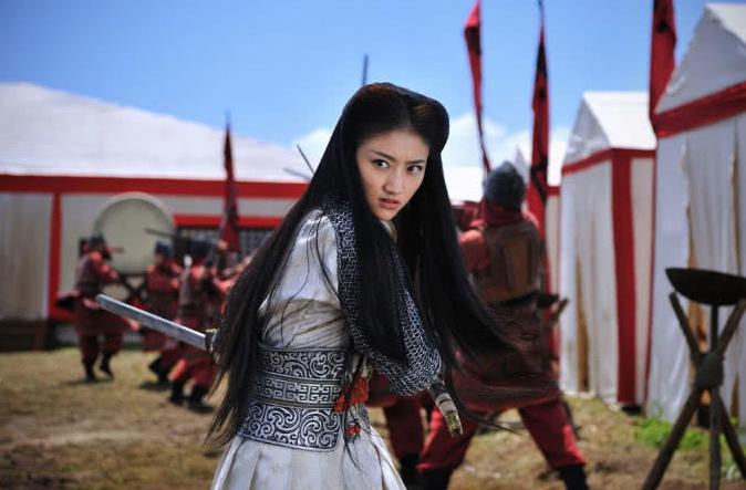 唐朝两个“女皇帝”的恩怨,两个都曾出家,她们是怎么做到的?