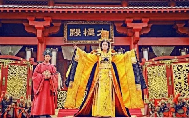 唐朝两个“女皇帝”的恩怨,两个都曾出家,她们是怎么做到的?