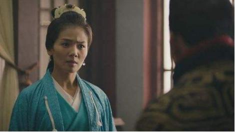 张春华为什么斗不过柔弱小妾柏夫人