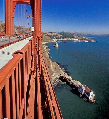 美国金门大桥为什么会成为死亡圣地 为什么这里深受自杀者的欢迎呢