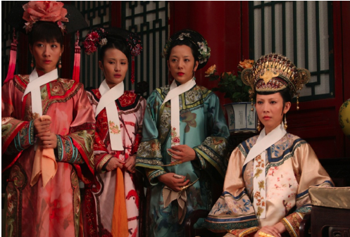 她是甄嬛的孙女，进乾隆后宫最后结局怎么样