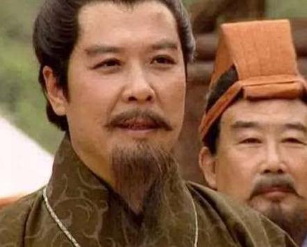 陈宫为什么离开曹操投奔吕布 陈宫这个决定正确吗