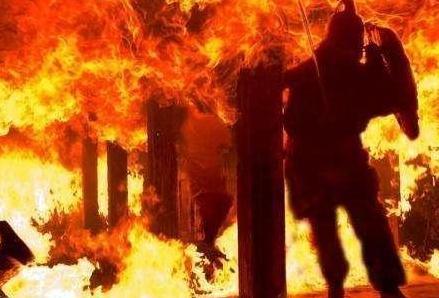 诸葛亮火烧曹军都毫无惧色 为什么火烧藤甲兵会说必损阳寿呢