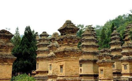 为什么古代国家这么钟情于洛阳呢 这个地方有什么优势呢