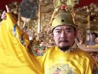 朱元璋为什么杀害自己义子还剥皮实草挂在王府门口