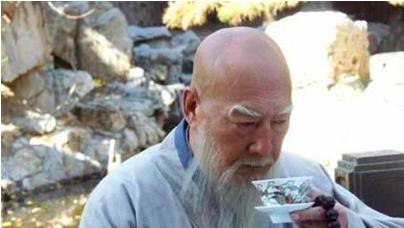 朱元璋找了一辈子都没有见到的人 为什么朱棣却有能力让他自己跑过来呢