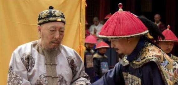 古代清官和贪官离任，老百姓都是怎么送别的