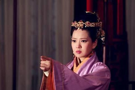 伏皇后究竟是怎么死的 真的是被一封信所废除杀死吗