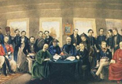 清朝初期这么兵荒马乱为什么没有外地入侵呢 主要的原因是什么呢