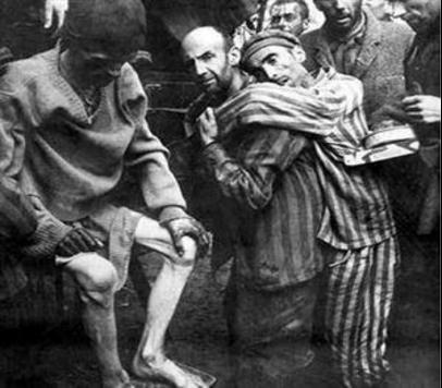 真实的纳粹集中营是什么样的 里面的人又会是怎么死的