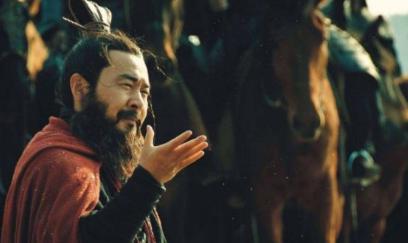 曹操是怎么想的 为什么愿意让三个女人共侍一夫呢