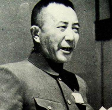 杨奇清救过朱,毛,周三巨头,为什么晚年过的凄惨