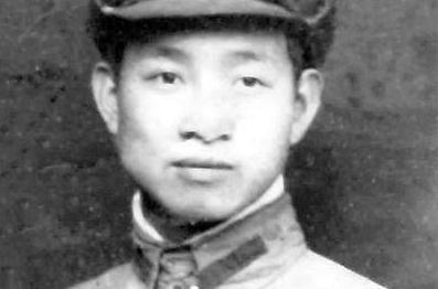 杨奇清救过朱,毛,周三巨头,为什么晚年过的凄惨