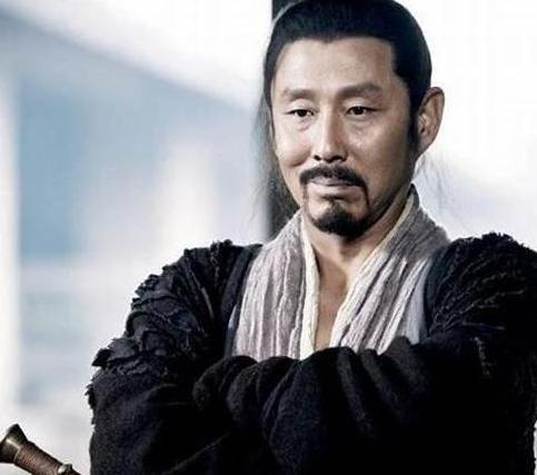 韩信手握三十万大军，为什么没有自立为王三分天下呢