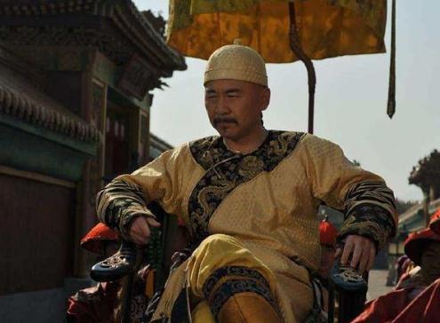 雍正杀死年羹尧还流放其全家，为什么会放过他的父亲