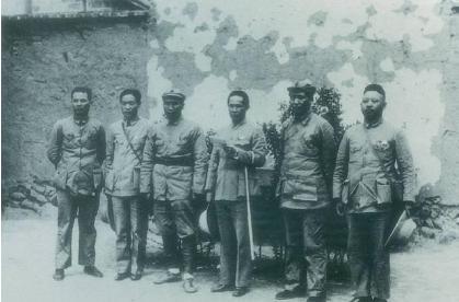 延安整风运动是怎么进行的 主要分为几个阶段进行的