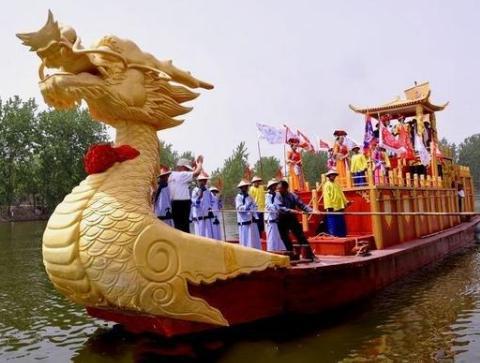 乾隆是怎么败家 这个皇帝是怎么走向败家之路的