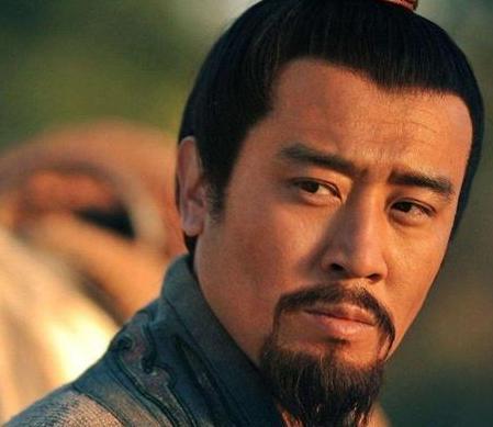 刘备屡战屡败为什么曹操还其视为最大对手呢 这又是为什么呢