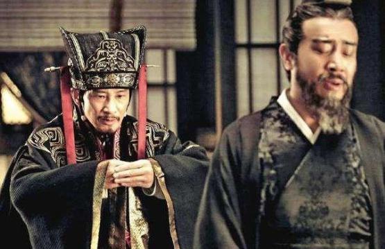 荀彧忠心汉室,为什么不选择刘备做主公呢