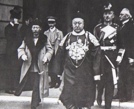 晚清时期的钱比盛世还要多 为什么突然间就垮台了呢