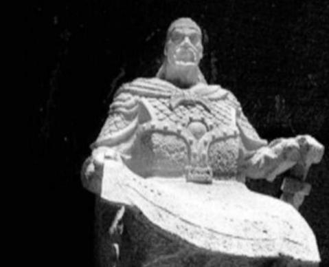 胡惟庸为什么那么恨刘基