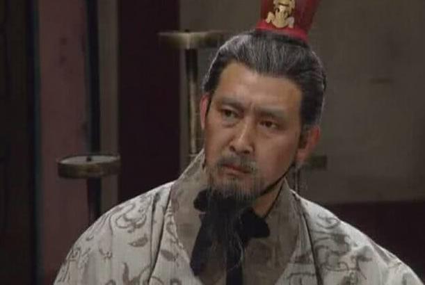 降将姜维是怎么做到掌握蜀国军权的