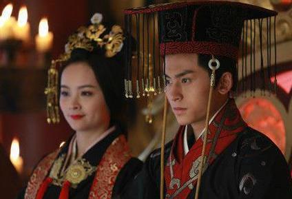 东汉的实力明明不弱于西汉 为什么存在感会怎么的低呢