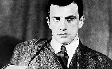 关于马雅可夫斯基的评价是怎样的