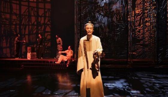 杜甫最后是怎么死的