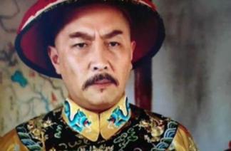 老爹和儿子都很长寿，为什么雍正在位13年就驾崩了