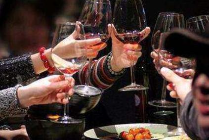 古代喝酒都是怎么喝的 一般在什么情况下才能喝的