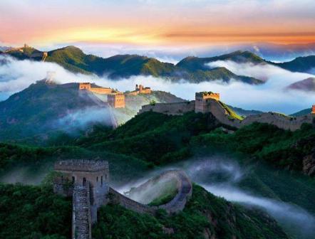 古代是没有水泥的 那么长城是怎么砌起来的