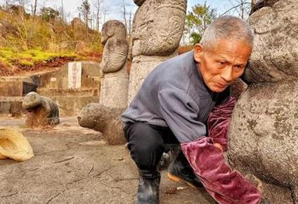 守墓人到底有多神秘 为什么有这么多人抢着干呢