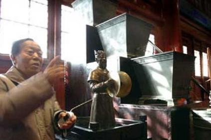 古时候根本没有钟表看时间 古人是如何分辨时间的