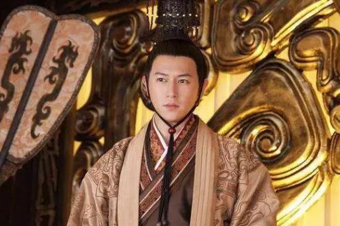 周勃一个三朝老臣,为什么会被汉文帝玩得团团转