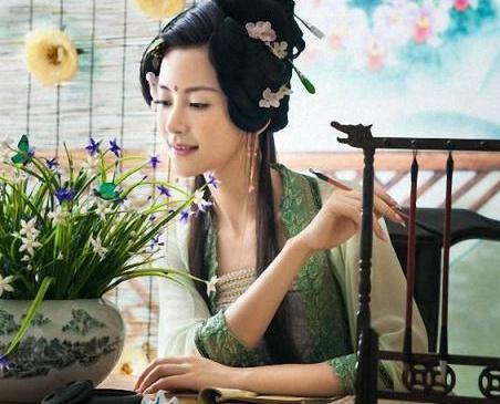 历史上都是重男轻女的 为什么唯独这个朝代是重女轻男的呢