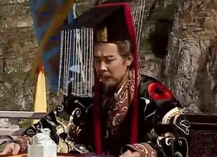 关羽被杀刘备为什么不是为关羽报仇 而是第一时间选择称帝呢