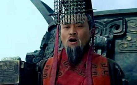 关羽被杀刘备为什么不是为关羽报仇 而是第一时间选择称帝呢